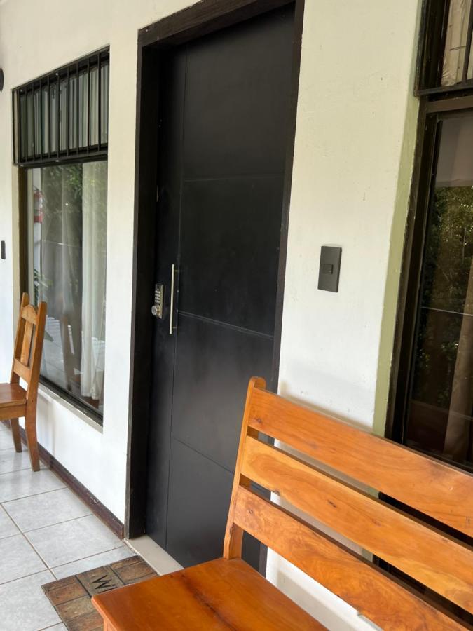 Don Jarvey I Bed & Breakfast Monteverde Bagian luar foto